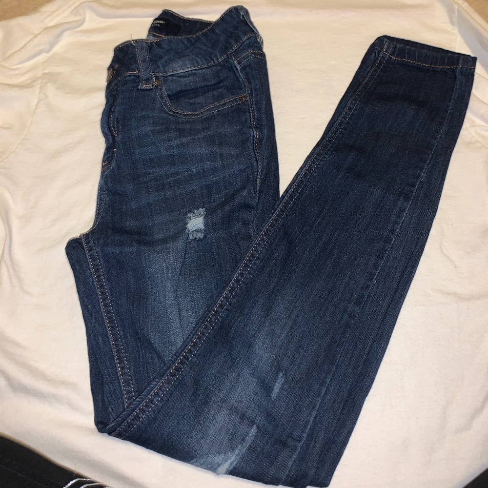 High waisted jeans